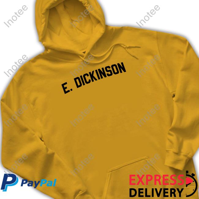Hailee Steinfeld Wearing E. Dickinson Shirt Hailee Steinfeld Wearing E. Dickinson Shirt