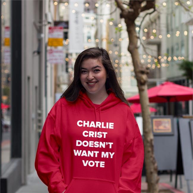 Charlie Crist Doesn't Want My Vote Tee Shirts Black