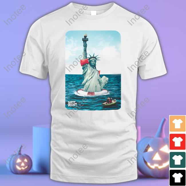 Statue Of Liberty In Deep Water Tank Top