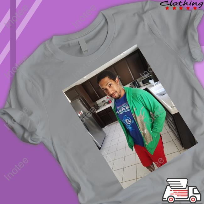 Larry Lurr Posting Tee Jourdan In Tokyo