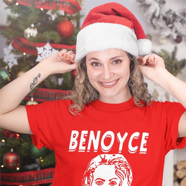 Benoyve A Singer And Dancer Too T Sweatshirt