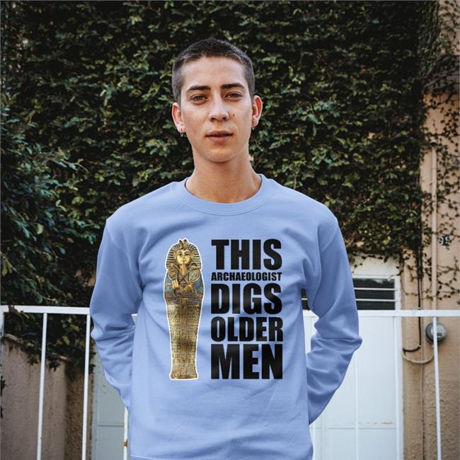 King Tut's Tomb This Archaeologist Digs Older Men Shirt